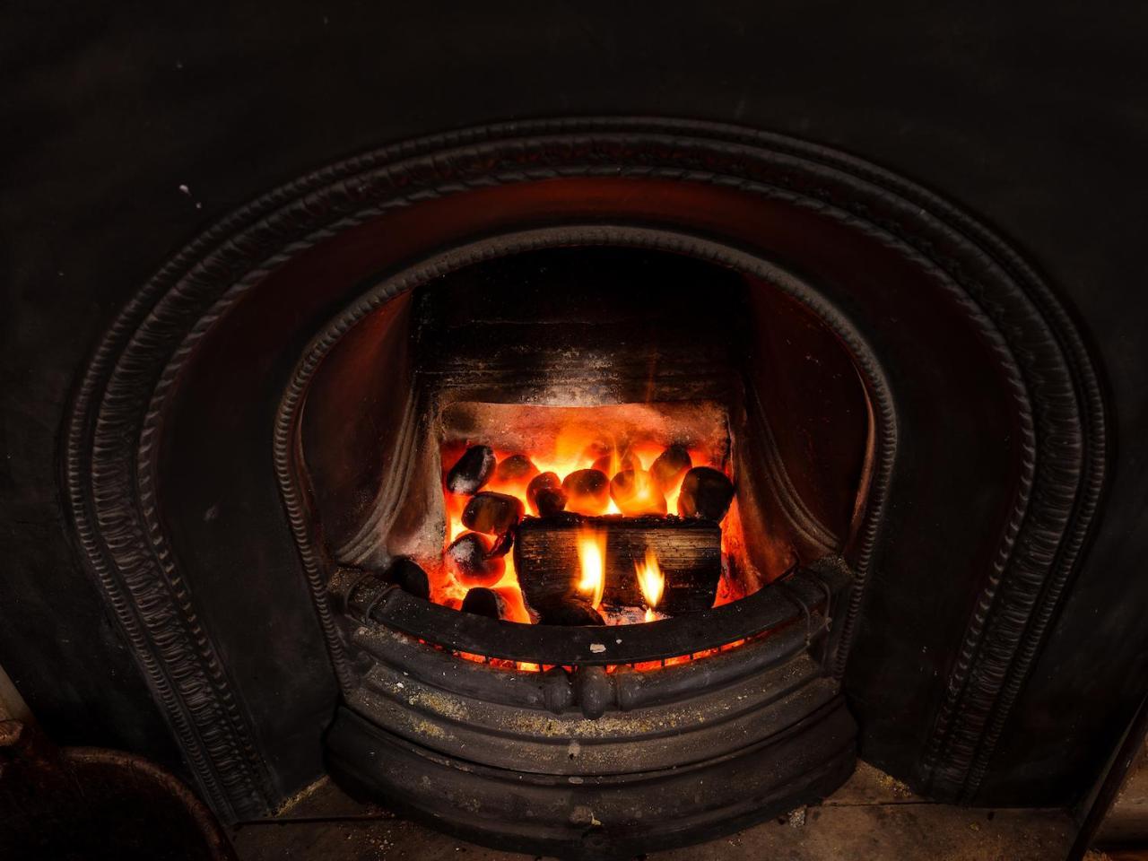 The Wheatsheaf At Beetham 호텔 Sandside  외부 사진